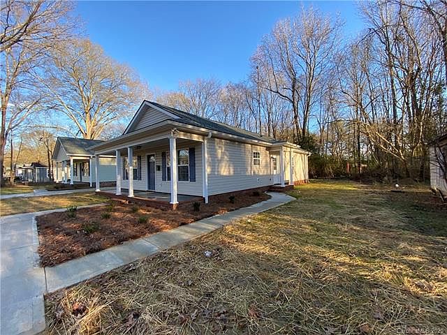2nd image of 831 Orr Dr