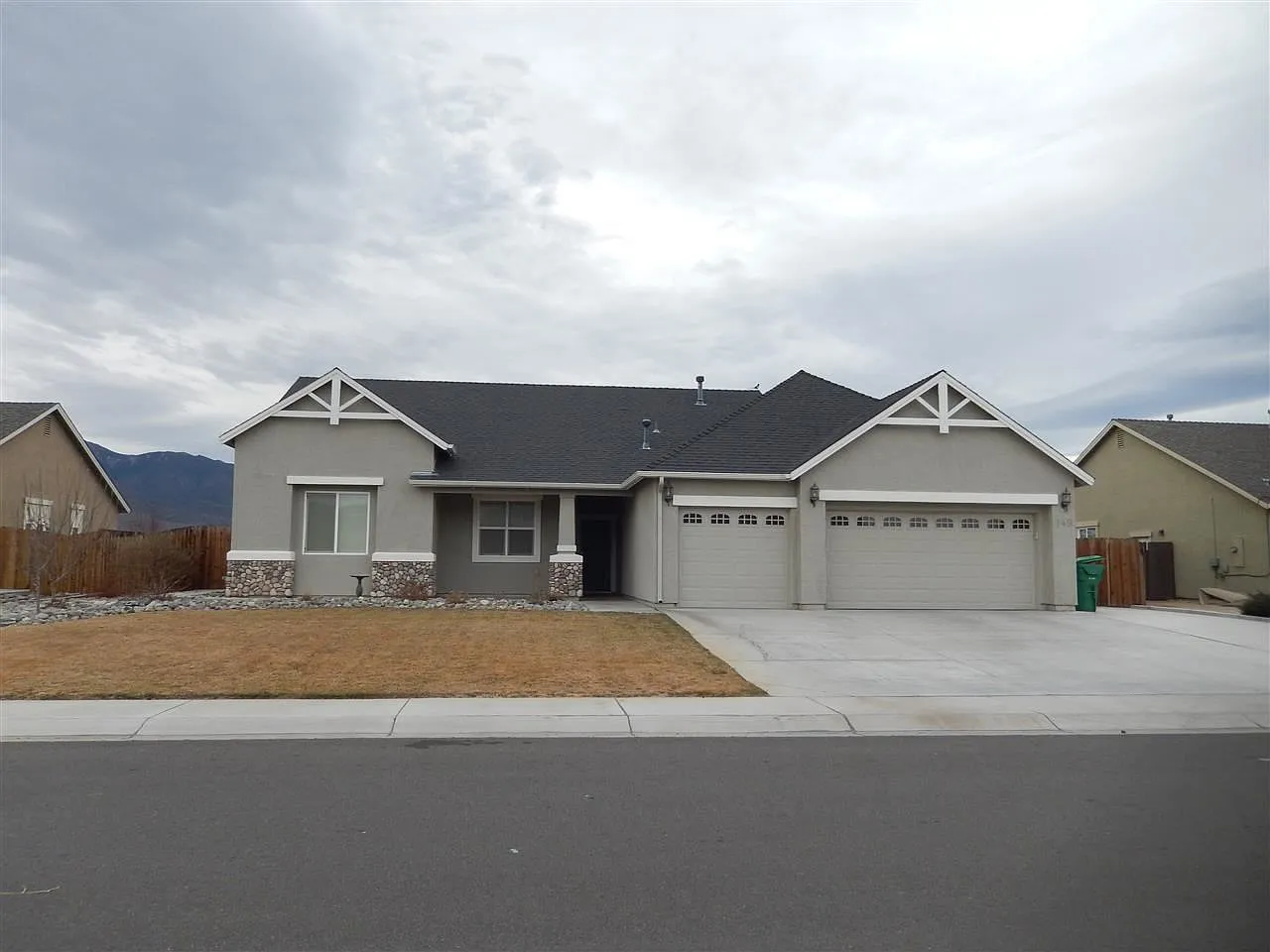 149 Creekside Dr photo 1