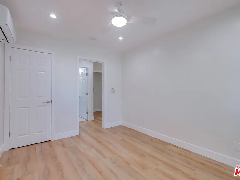 8356 Kittyhawk Ave — Photo 17