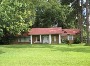 9077 Barneyville Rd, Sparks, GA 31647