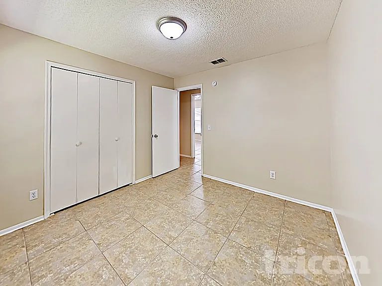 1248 E Cleveland Ave — Photo 13
