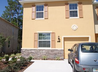 8311 Pine River Rd, Tampa, FL 33637