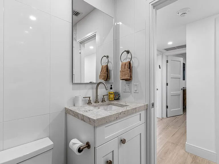 120 N Ocean Blvd #203 — Photo 51