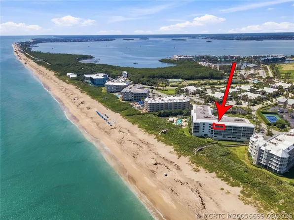 529 NE Plantation Rd APT 407, Stuart, FL 34996
