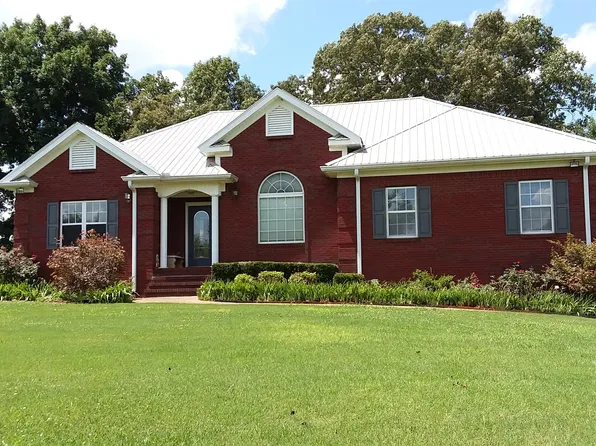 1901 Ann Rd, Lawrenceburg, TN 38464