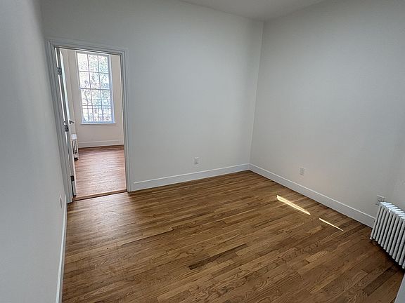 5th image of 162 E 90th St APT 2E