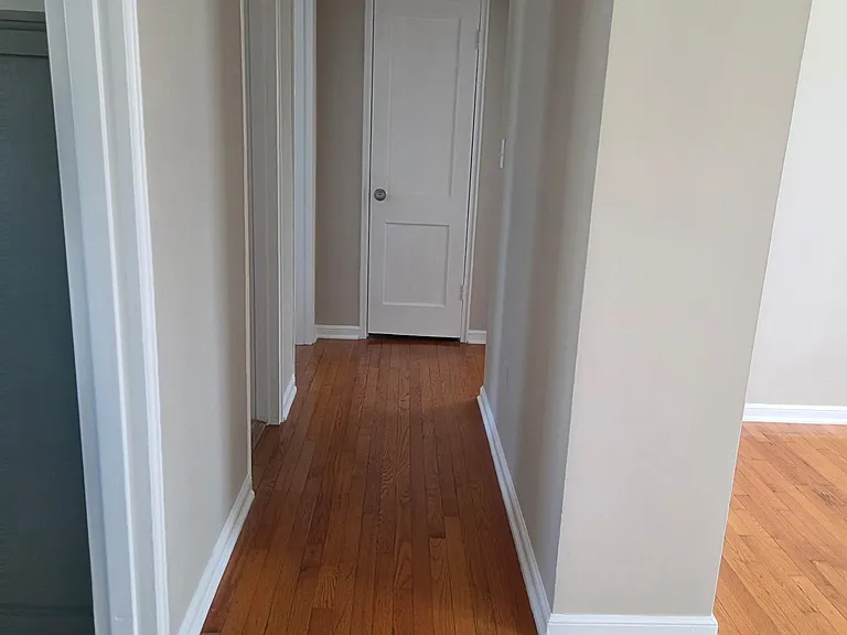 324 Wakefield Dr — Photo 5