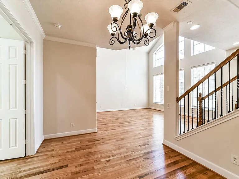 1117 Saint Agnes St #E — Photo 22