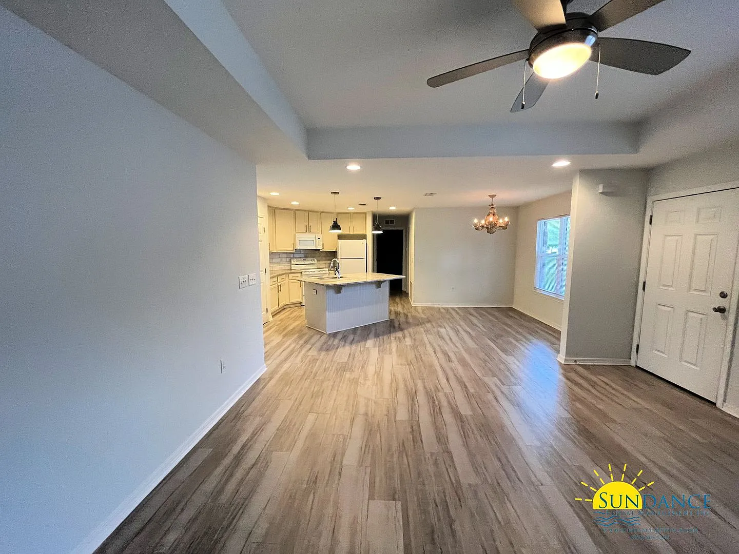 Beautiful home in the heart of Niceville! — Photo 3
