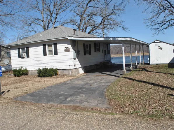 382 River View Rd, Guttenberg, IA 52052