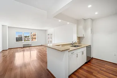 2305 City Place  image 1 of 29