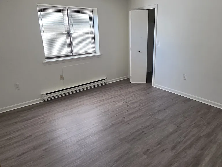 832 Atlantic St #3A — Photo 16