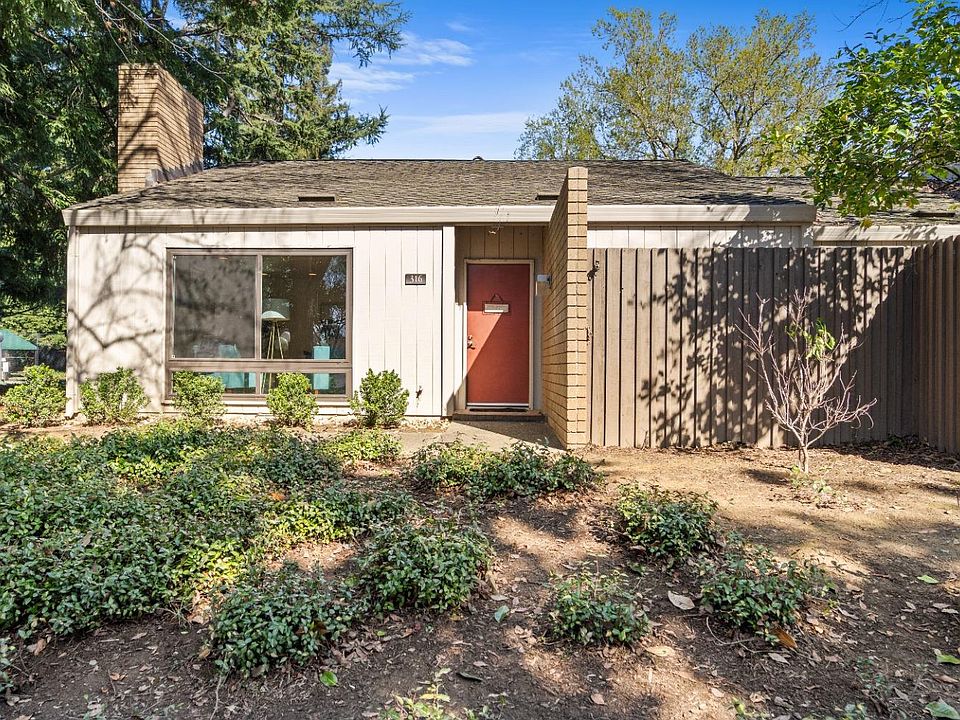 1st image of 316 Elmhurst Cir