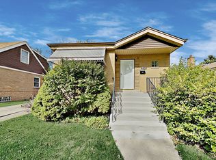 4830 W 98th Pl, Oak Lawn, IL 60453