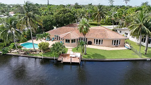 1925 Coral Gardens Dr Photo 1
