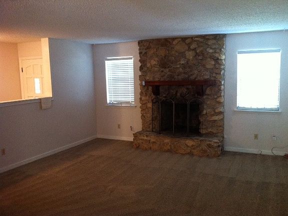 3rd image of 6037 Huckleberry Ln