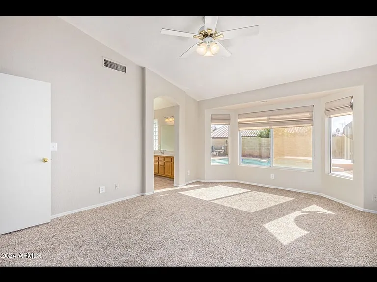 149 W Ivanhoe St — Photo 5
