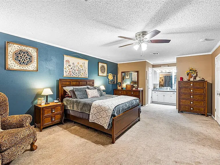 11521 Carriage Dr — Photo 26