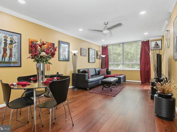 350 G St SW APT N419, Washington, DC 20024