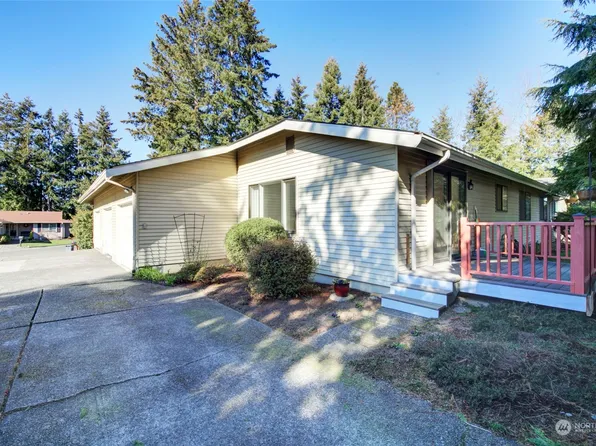 24434 13th Avenue S, Des Moines, WA 98198