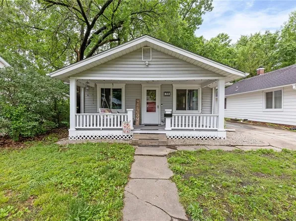 823 S Hickory St, Ottawa, KS 66067
