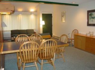 1003 Cape Cod Rd #4E-C, Stowe, VT 05672