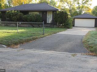 11027 Norway St NW, Coon Rapids, MN 55448