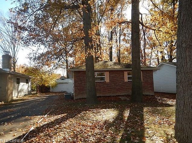 1st image of 705 Stanford Ave