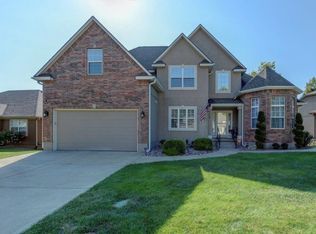 1026 N Old Mill Rd, Independence, MO 64056