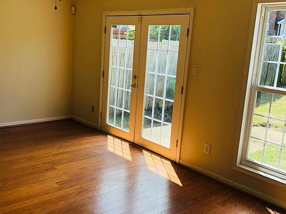 5th image of 58 Oak Dr