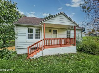 6 Hill St, Mill Hall, PA 17751