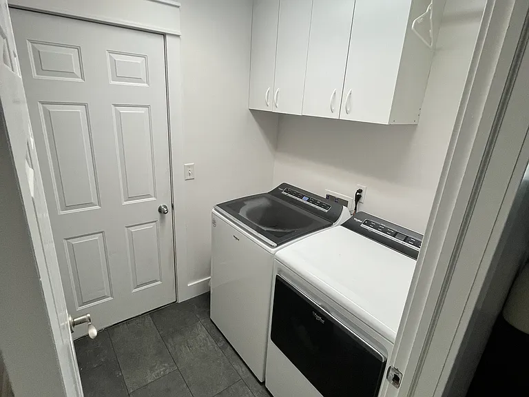8303 Old Hbr — Photo 25