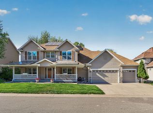 655 Lexie Ct, Eagan, MN 55123