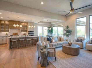 908 Savannah Ln, Greenwood, MO 64034