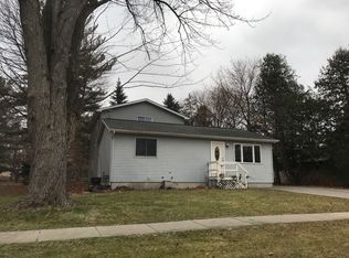 144 E Cottage Ave, Shepherd, MI 48883