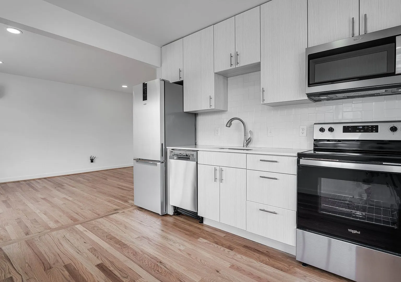 Newly Renovated Apartments in Downtown OKC! — Photo 1