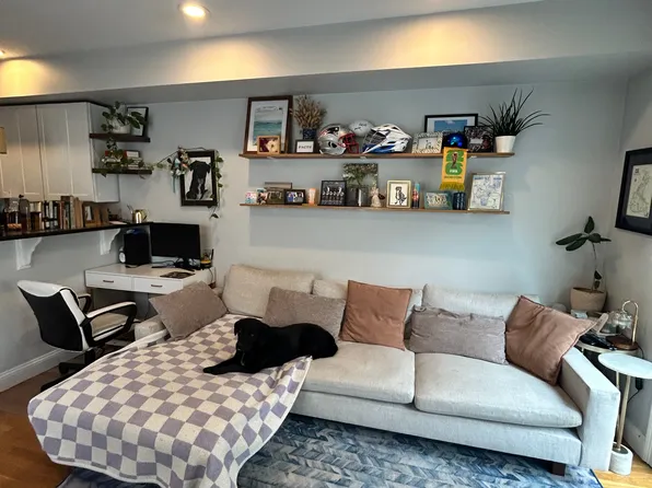 7 Leeds St #2, South Boston, MA 02127