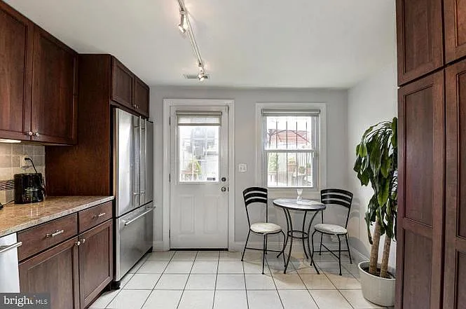 1821 12th St NW — Photo 16