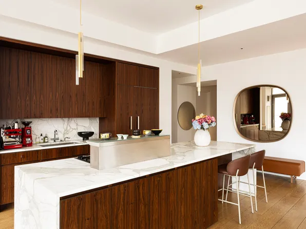 23 East 22nd Street image 6 of 35