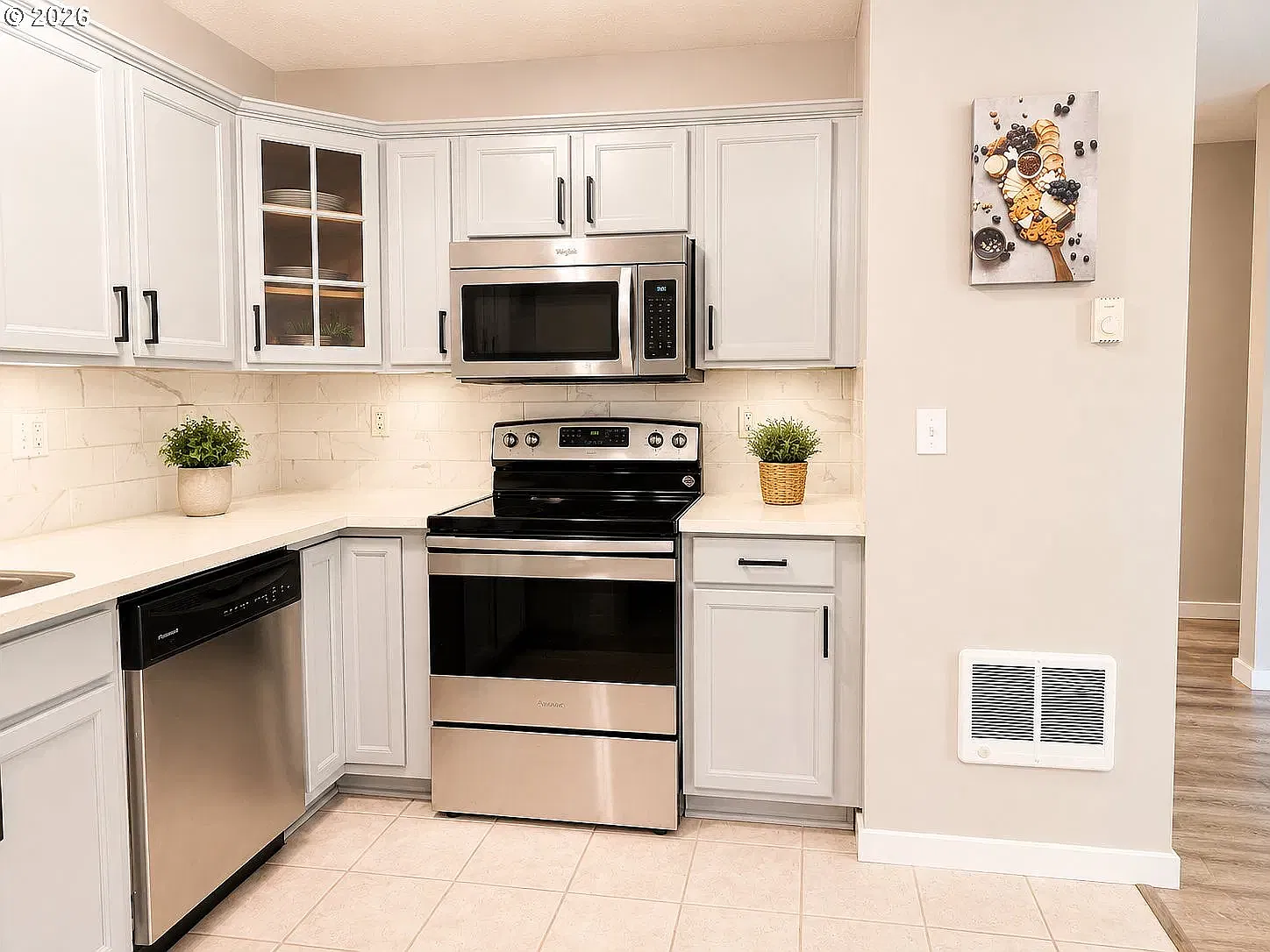2 bed, 771 sqft, $1,499 — Photo 1