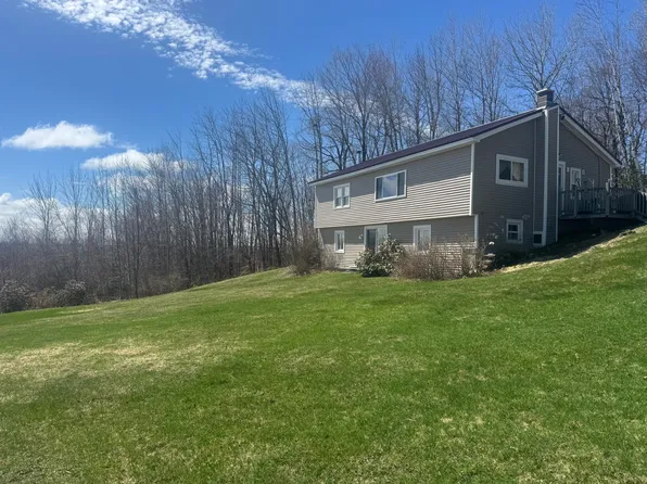 318 Bigelow Road, Saint Albans, ME 04971