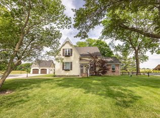 6536 White Oaks Club Rd, Freeburg, IL 62243