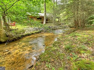 407 Tanglewood Dr, Blue Ridge, GA 30513