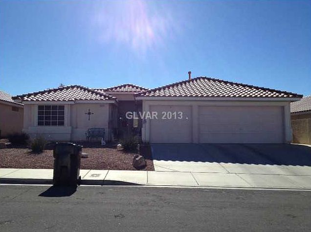 1st image of 1069 Deangelis Dr