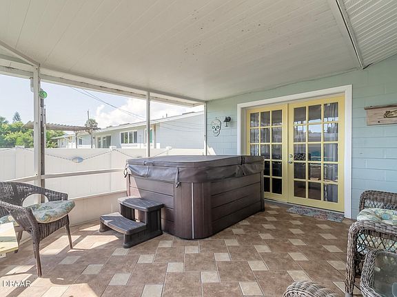 3rd image of 114 Imperial Heights Dr