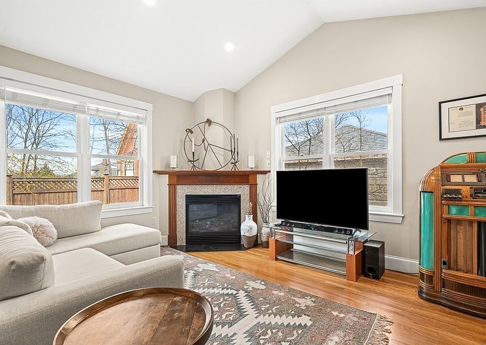 1st image of 31 Mystic Ave #31