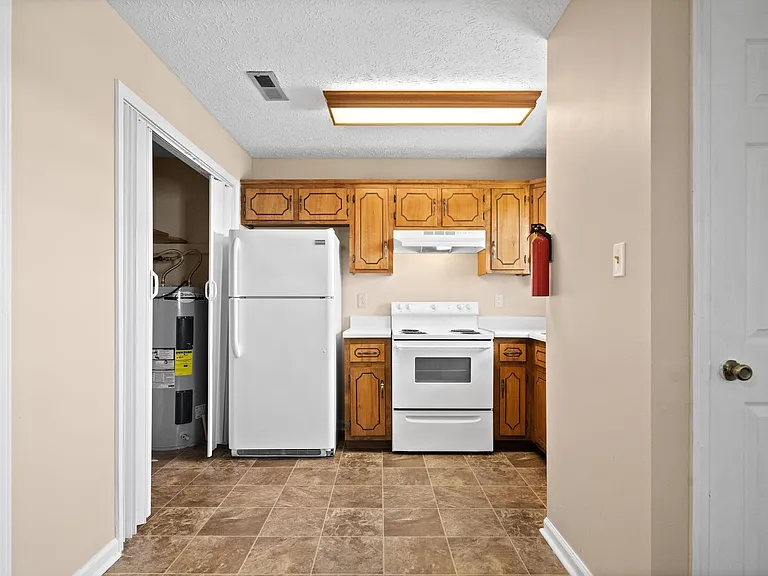 308 Thompsonville Ln #801 — Photo 6