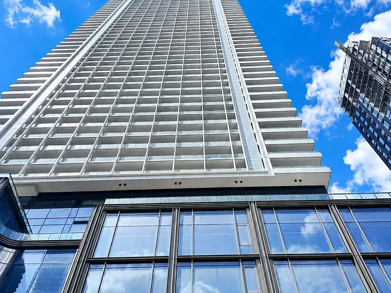 88 Queen St E #5202 — Photo 1