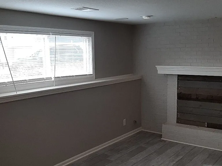 9408 NW 59th Ter — Photo 31