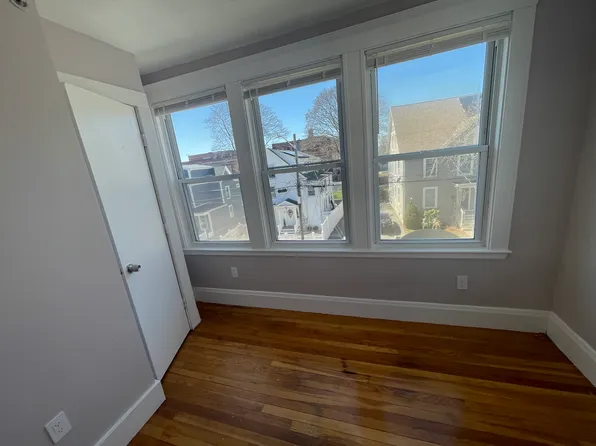 41 Jackson St #3, Lynn, MA 01902